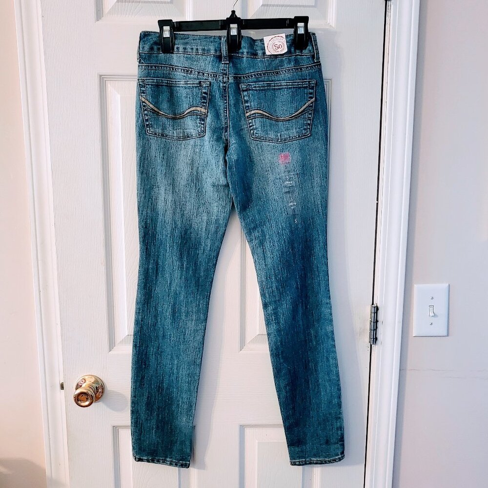 BUNDLE of BNWT Sz 5 Jeans by So & EUC Floral Mini-Skirt Sz Sm by Charlotte Russe - Picture 5 of 13